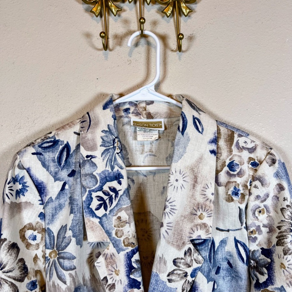 SOLD - Picture 2 of 5